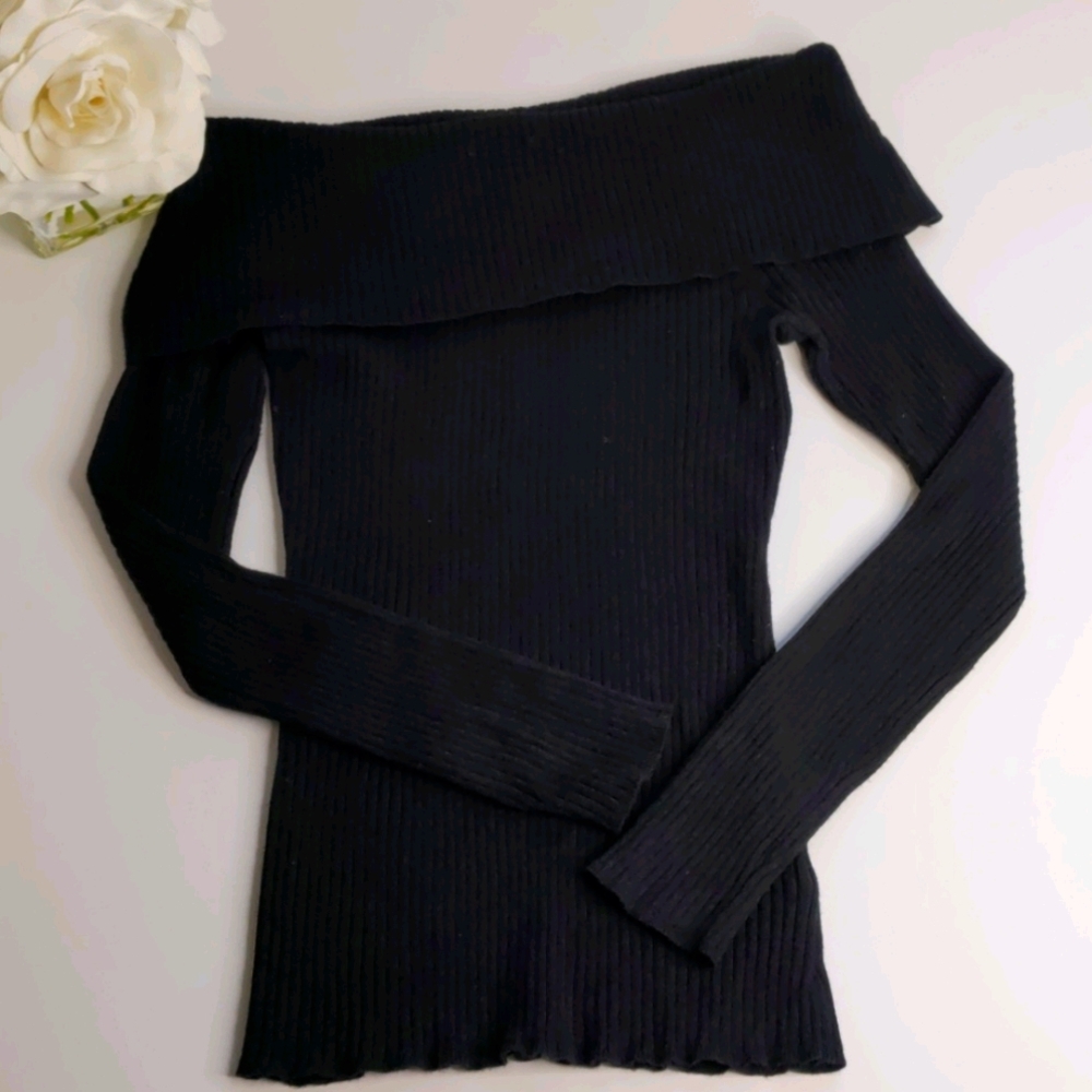 Jennifer Lopez Black off shoulder Top Size Medium - Picture 4 of 13
